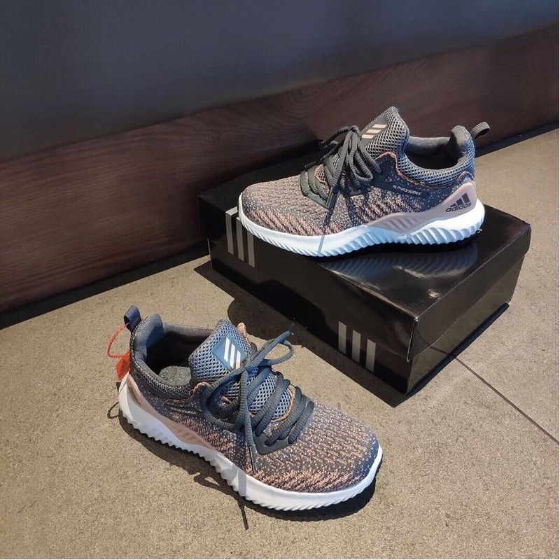 Adidas jogging 2025 shoes malaysia