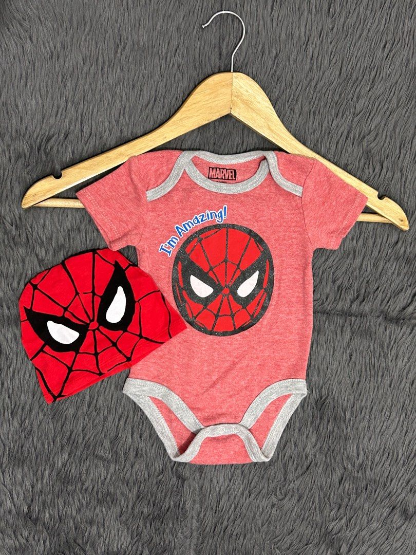 MARVEL Spider-man - Onesie Pyjama in de kleuren Rood en Blauw / 104