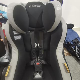 Maxi cosi euro nxt hotsell isofix car seat dolce