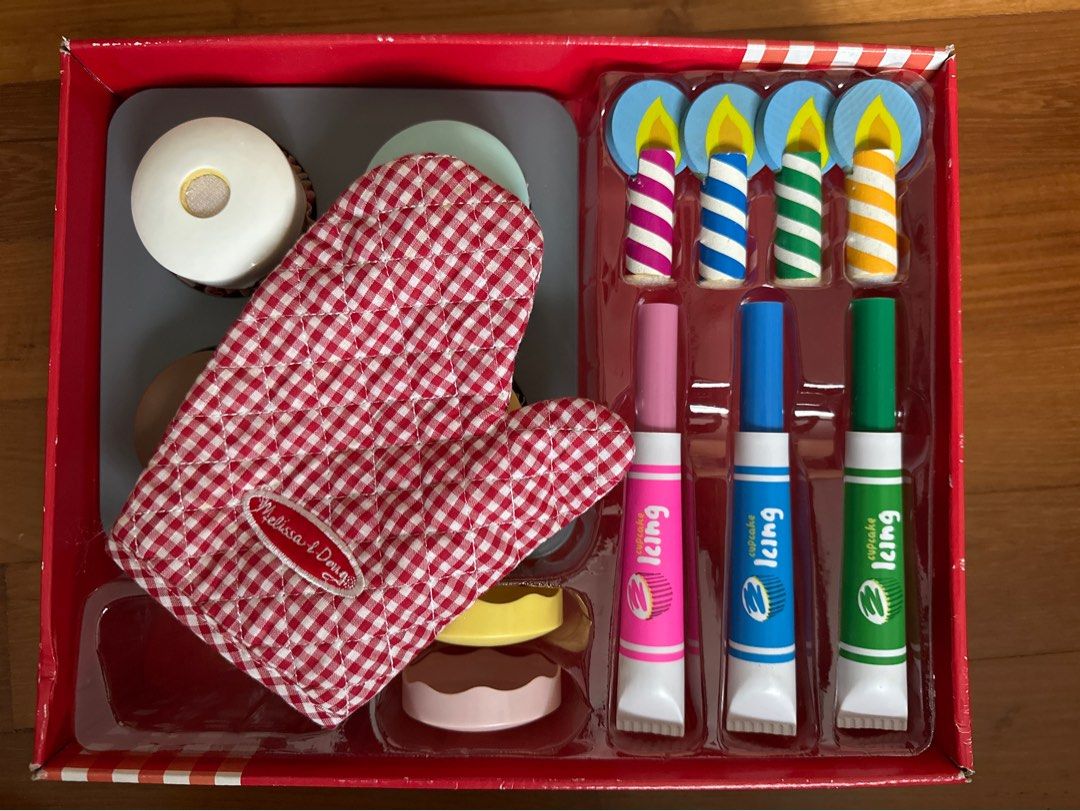 Melissa & doug cupcake set clearance