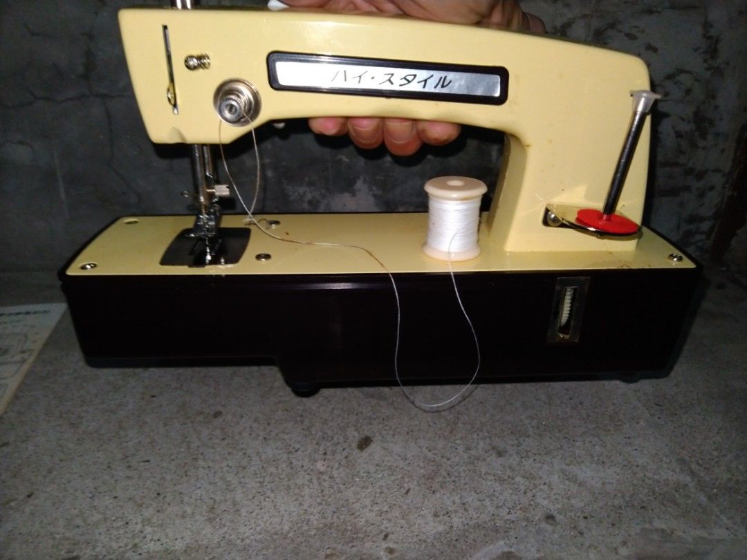 Metal Body Vintage Portable Free Arm Sewing Machine Brand New vs