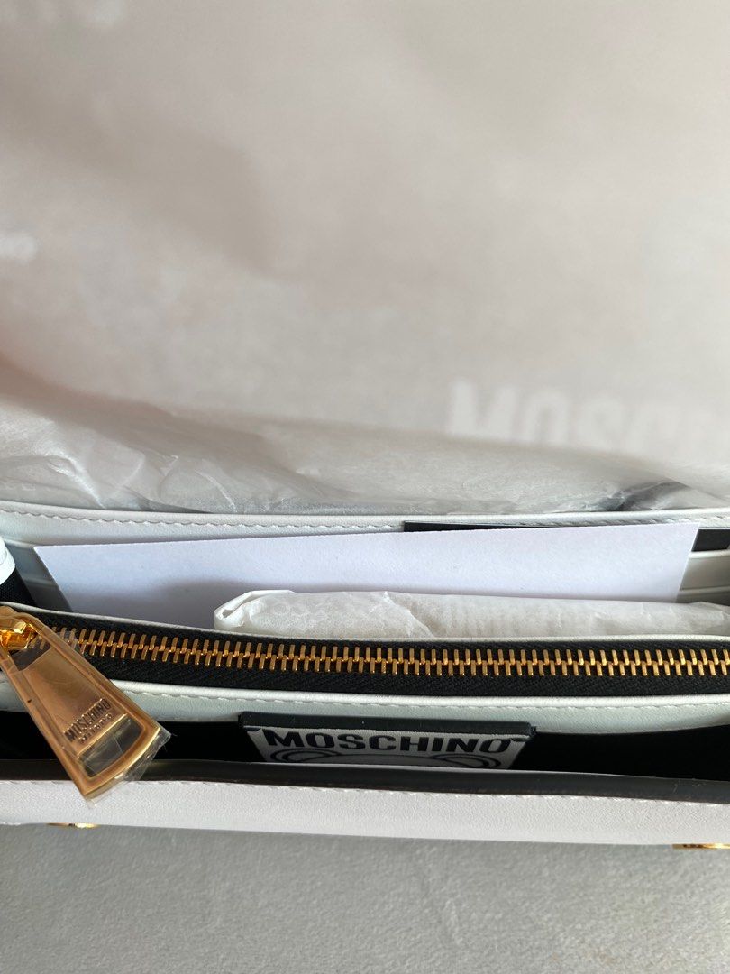 Moschino wallet on chain best sale
