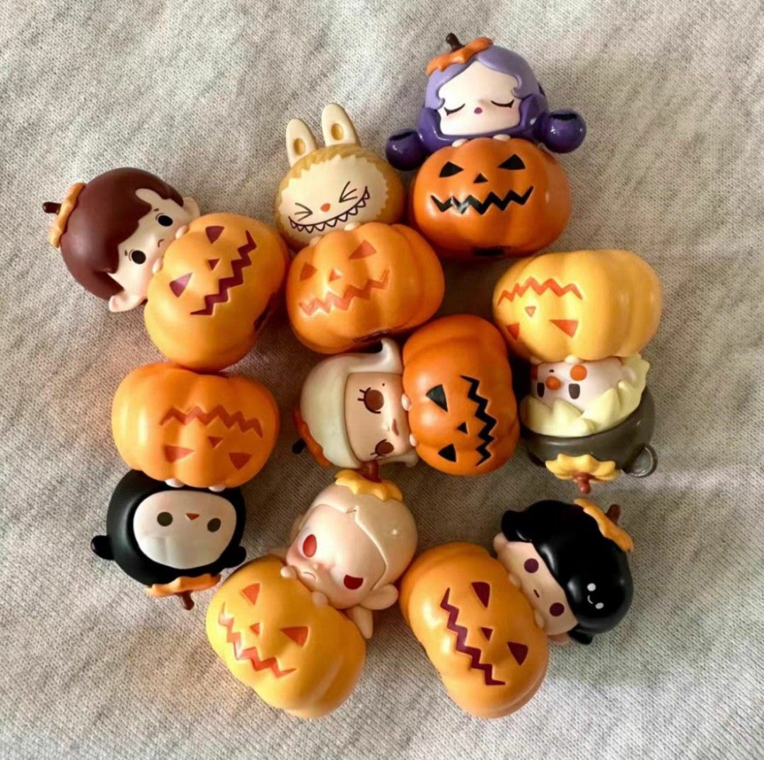 Popmart 2024 Happy Halloween セット Happy Halloween Party Series-Sitting Pumpkin Vinyl Plush