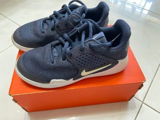 （分類：）位於 。 由 kestar 提交（商品編號 1261891135，圖片 1）。簡介： 。