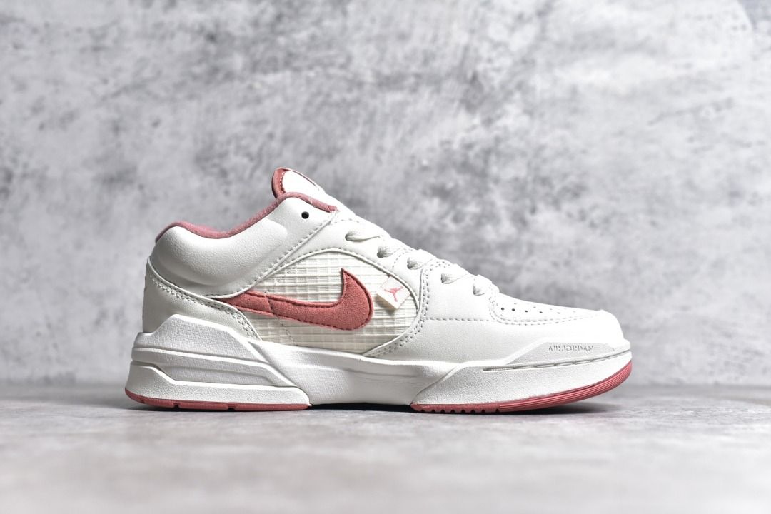 Dusty hot sale rose nikes