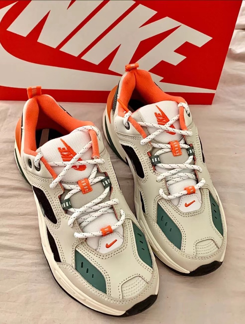 Nike tekno light bone top