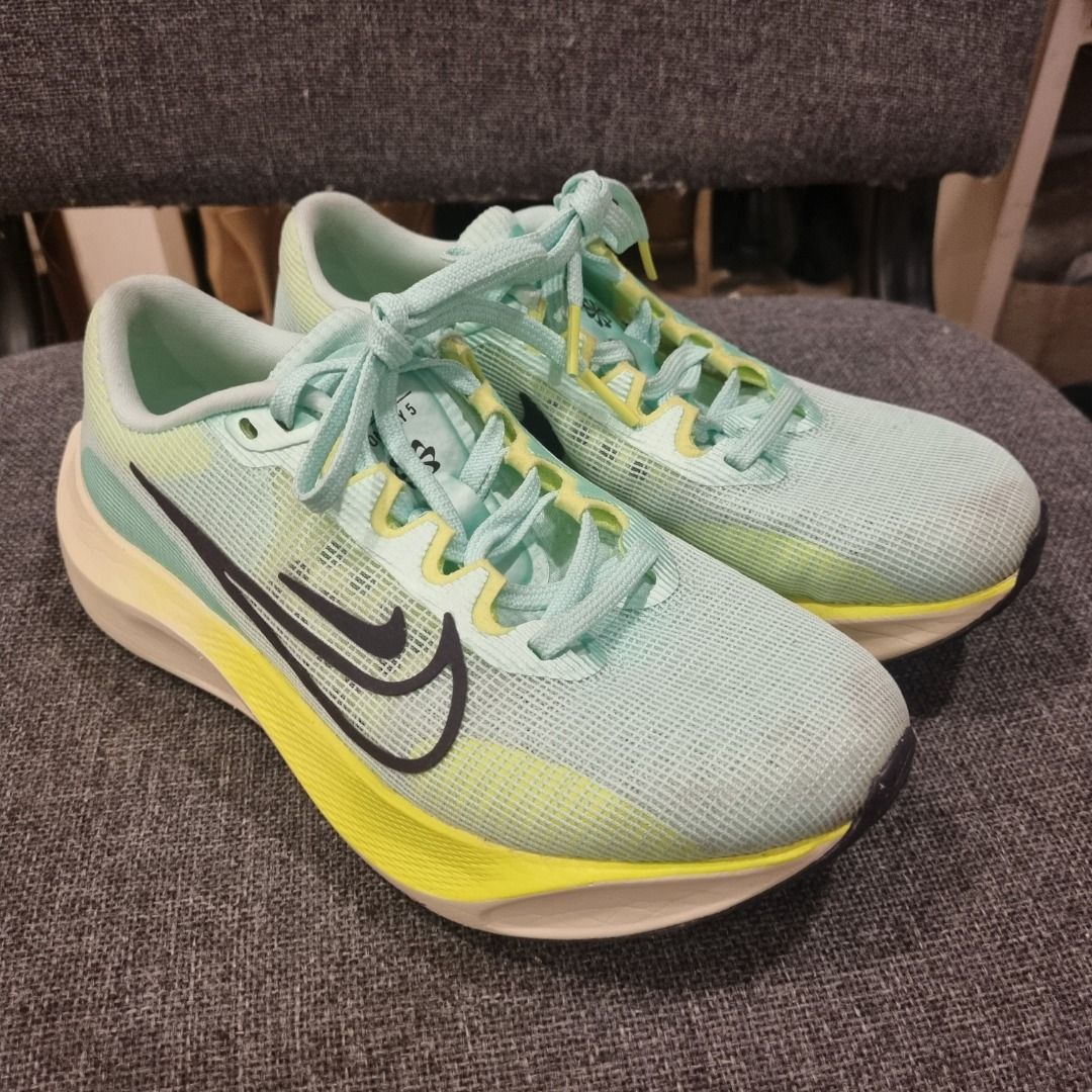 Nike Women s Zoom Fly 5 Green Ghost US 6.5 Puma Turino FSL Triple