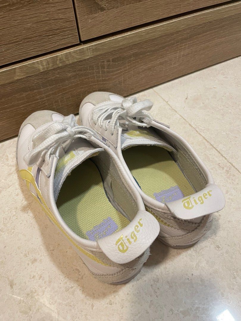 Onitsuka Tiger (Category: Sneakers) located in Singapore. Submitted by cookiecutterrr (Listing ID 1261871741, Image 2). Description: Lightly used Does not come with box Slight nego for fast deal.