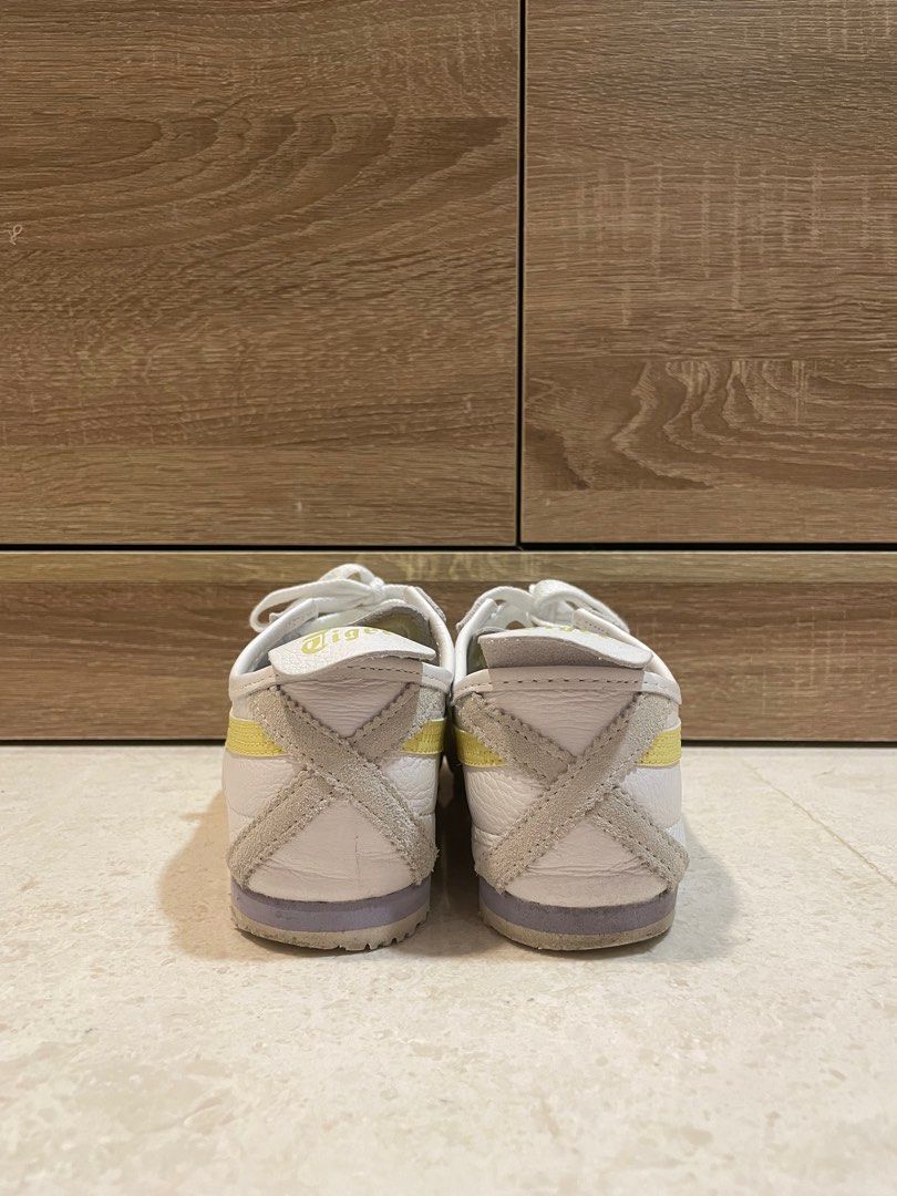 Onitsuka Tiger (Category: Sneakers) located in Singapore. Submitted by cookiecutterrr (Listing ID 1261871741, Image 3). Description: Lightly used Does not come with box Slight nego for fast deal.