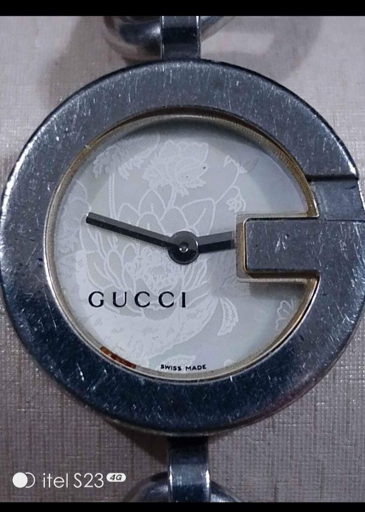 Gucci charm bracelet watch store