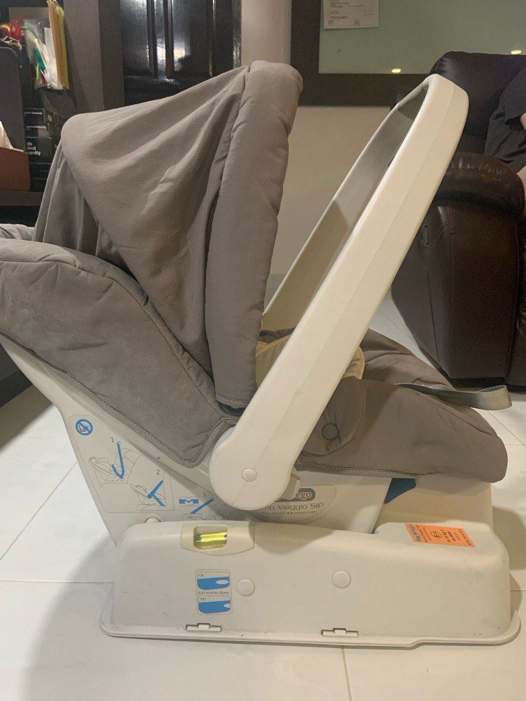 Peg perego adjustable base top