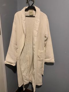 Pottery Barn bath robe original price: 9,750 now: 2,750