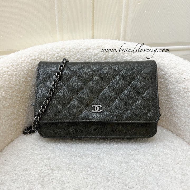 CHANEL Grey Medium Classic Flap bag in Caviar with SILVER Hardware, Luxury,  Bags & Wallets on Carousell