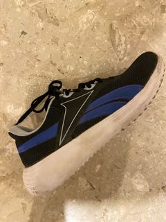 Reebok running shoes singapore outlet