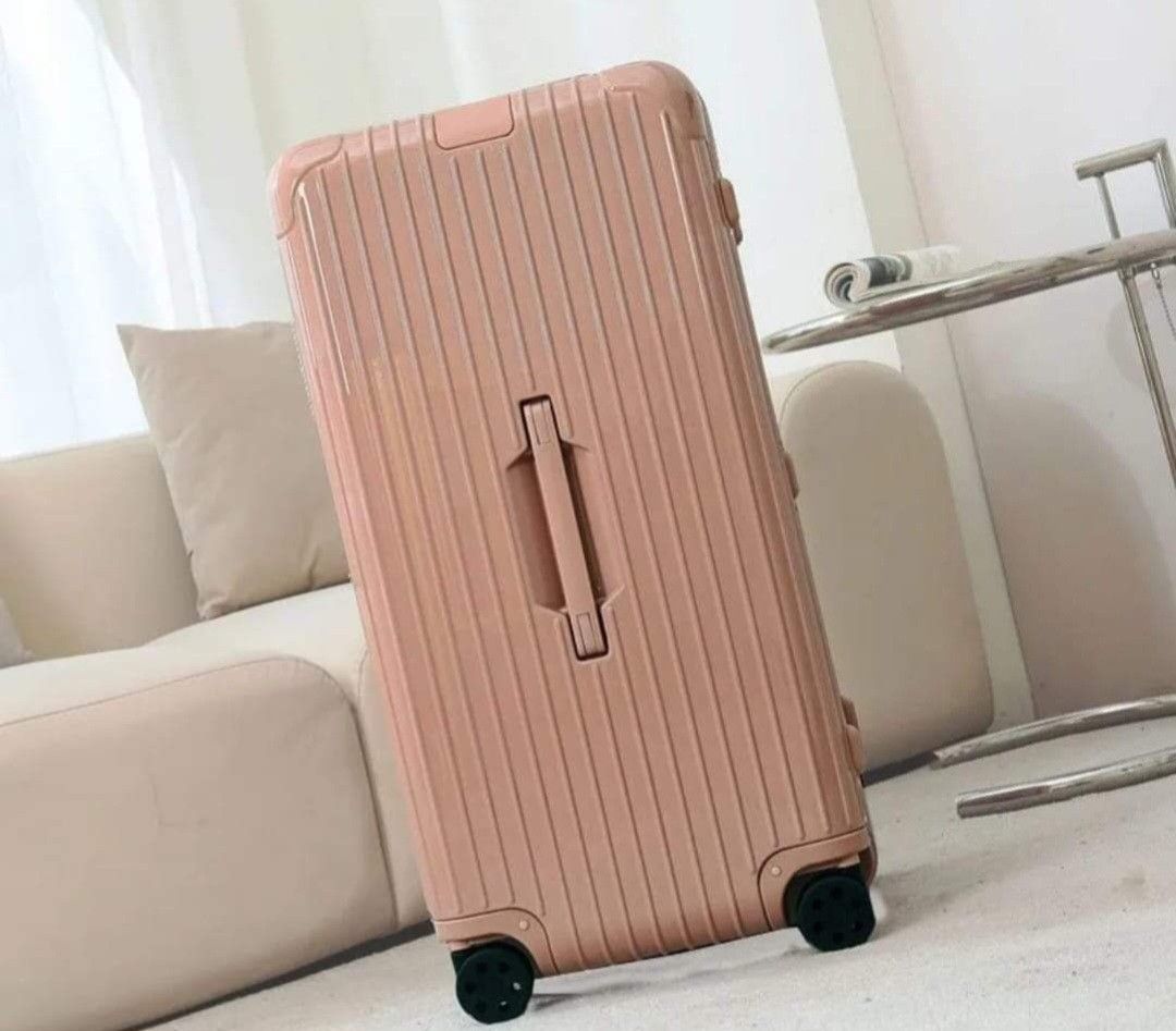 R!m0w@ Essentials Trunk Plus Luggage (Category: Luggage) located in Manila. Submitted by zenhorse.118548 (Listing ID 1261757402, Image 1). Description: Onhand Brandnew R!m0w@ Essentials Trunk Plus Luggage size Trunk Plus DM now for more details Resellers are all welcome.