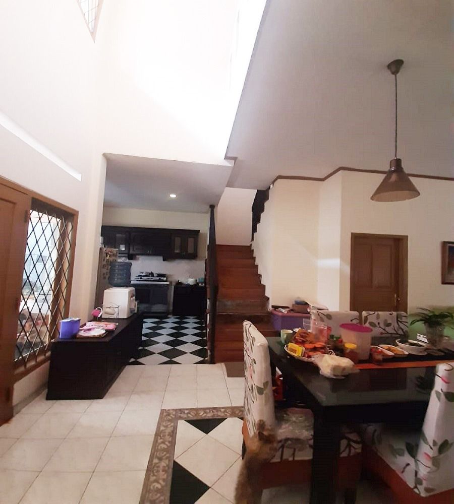 rumah_dijual_di_kebayoran_lama_1698135815_80343b47_progressive