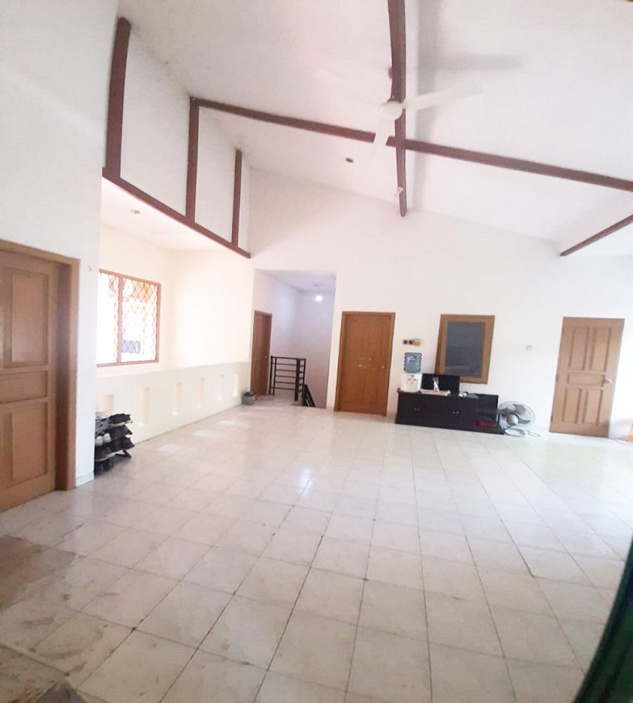rumah_dijual_di_kebayoran_lama_1698135815_a675fbe8_progressive