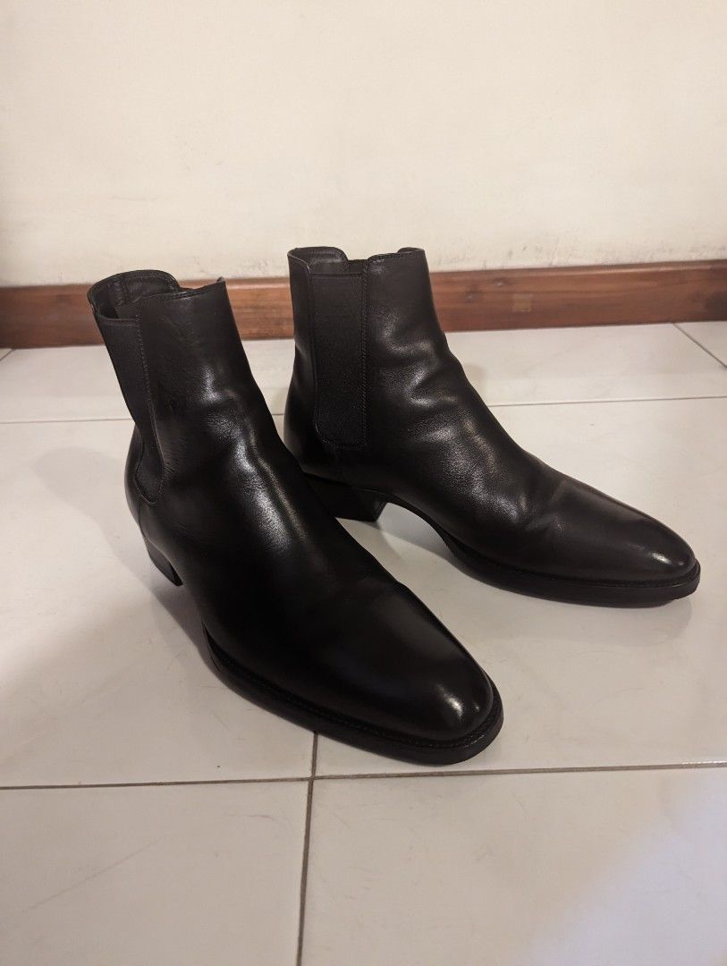 Saint laurent 2024 paris chelsea boots