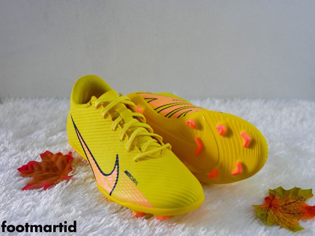 Sepatu bola nike 2025 mercurial vapor