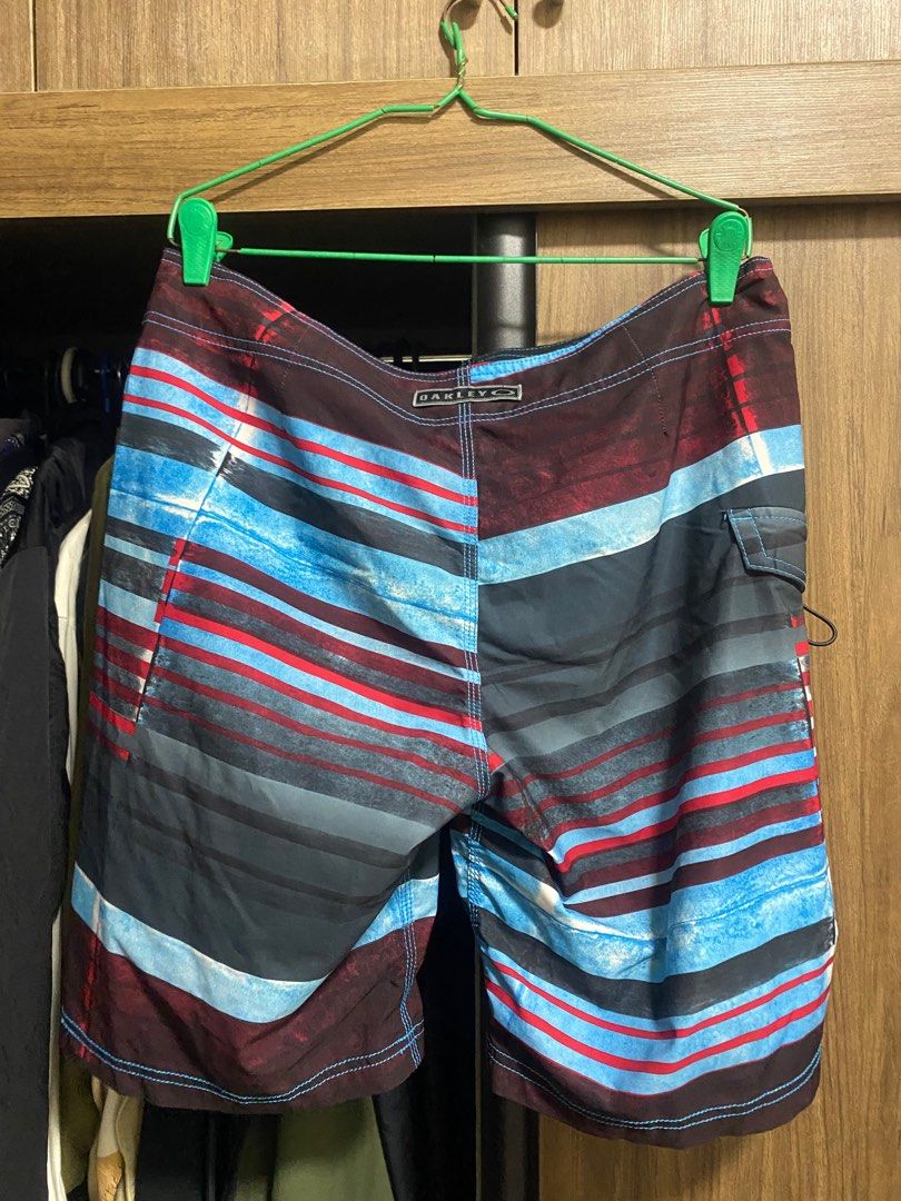 Oakley surfing short pants Men s Fashion Bottoms Shorts on