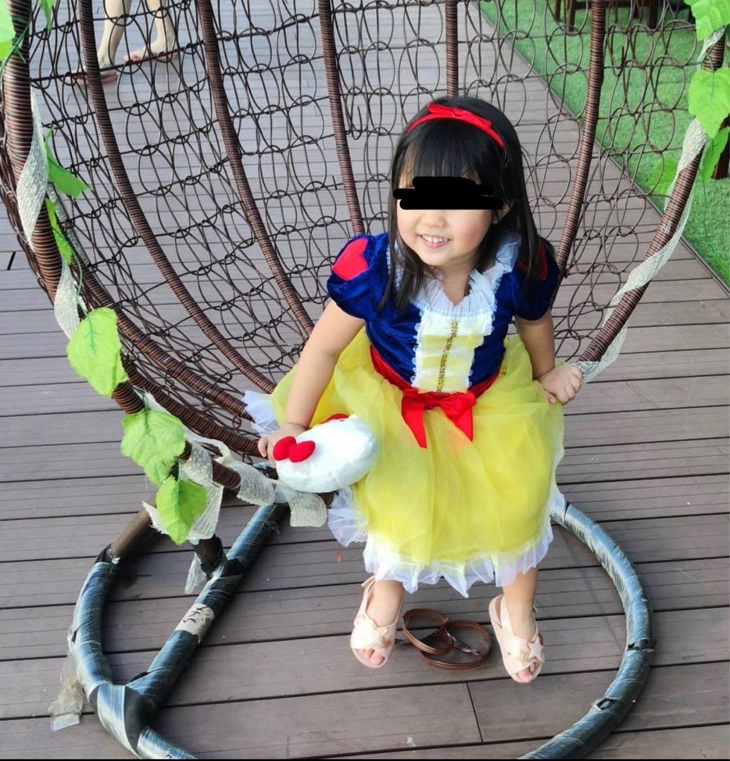 Snow White Halloween Costumes