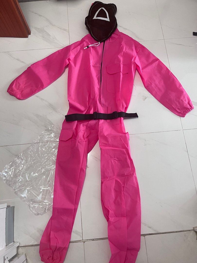 Squid game pink costume halloween, Men's Fashion, Tops & Sets, Sets & Coordinates on Carousell
