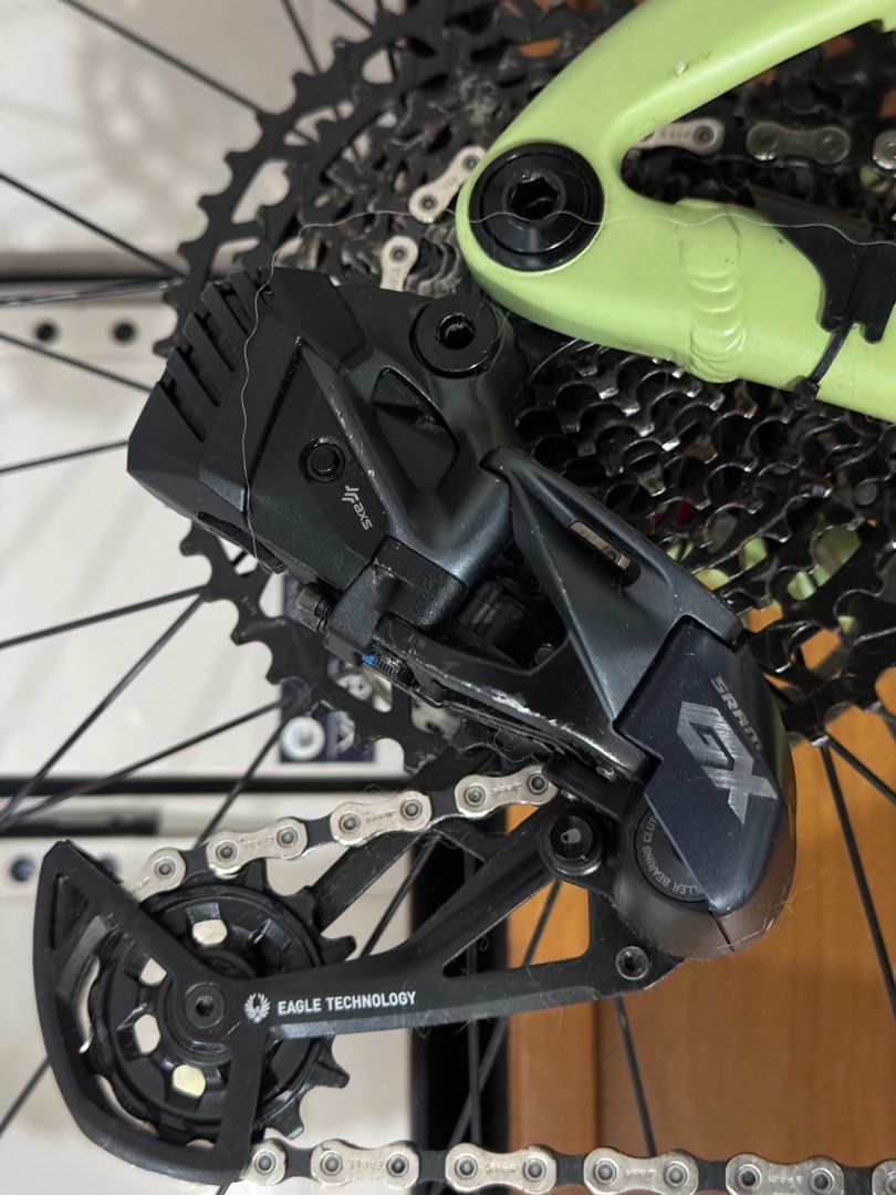 SRAM Eagle AXS (Category: Bicycles) located in Caloocan City. Submitted by rainieryanguasabordo (Listing ID 1261753693, Image 1). Description: Unit, Remote, and Charger included ONLY.