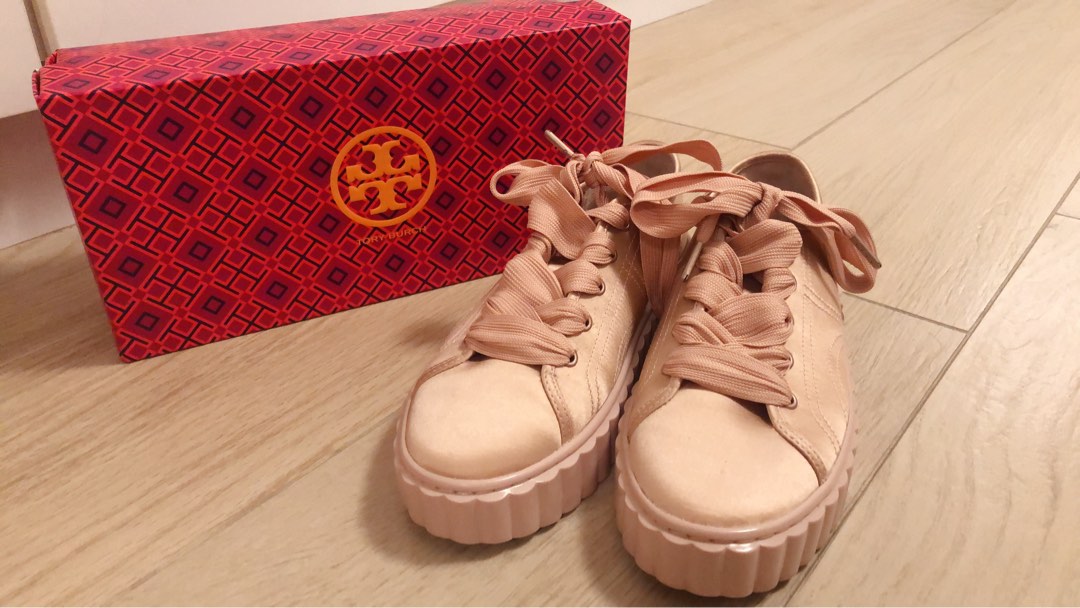 Tory burch scallop sneaker sales