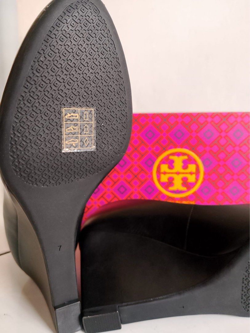 Tory Burch Luna 85mm Wedge size 7