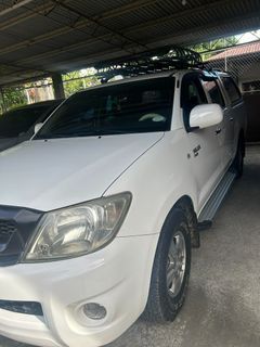 Toyota Hilux - Auto
