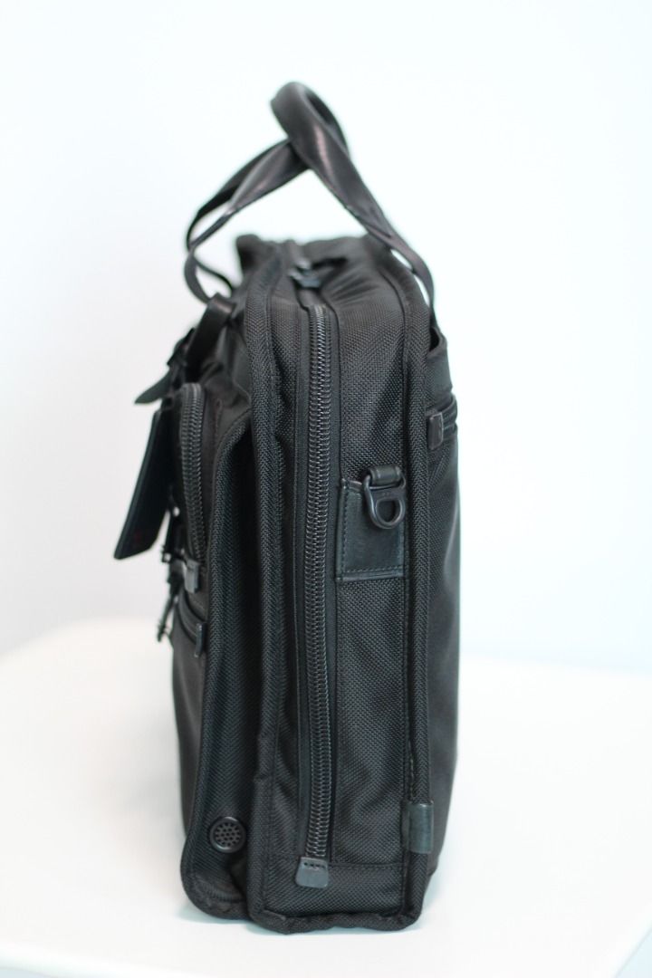 Tumi 26114DH Alpha Compact Large Screen Computer Brief 17