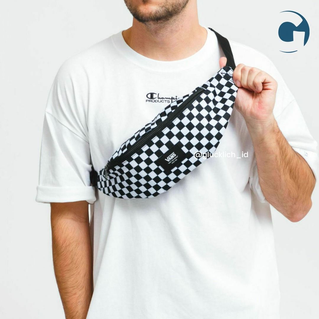 Vans ward black & white checkered best sale cross body pack