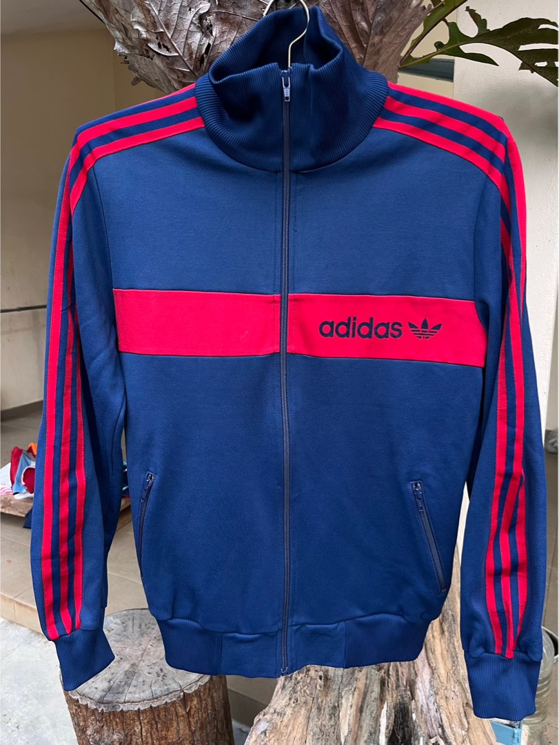 Classic adidas sweater new arrivals