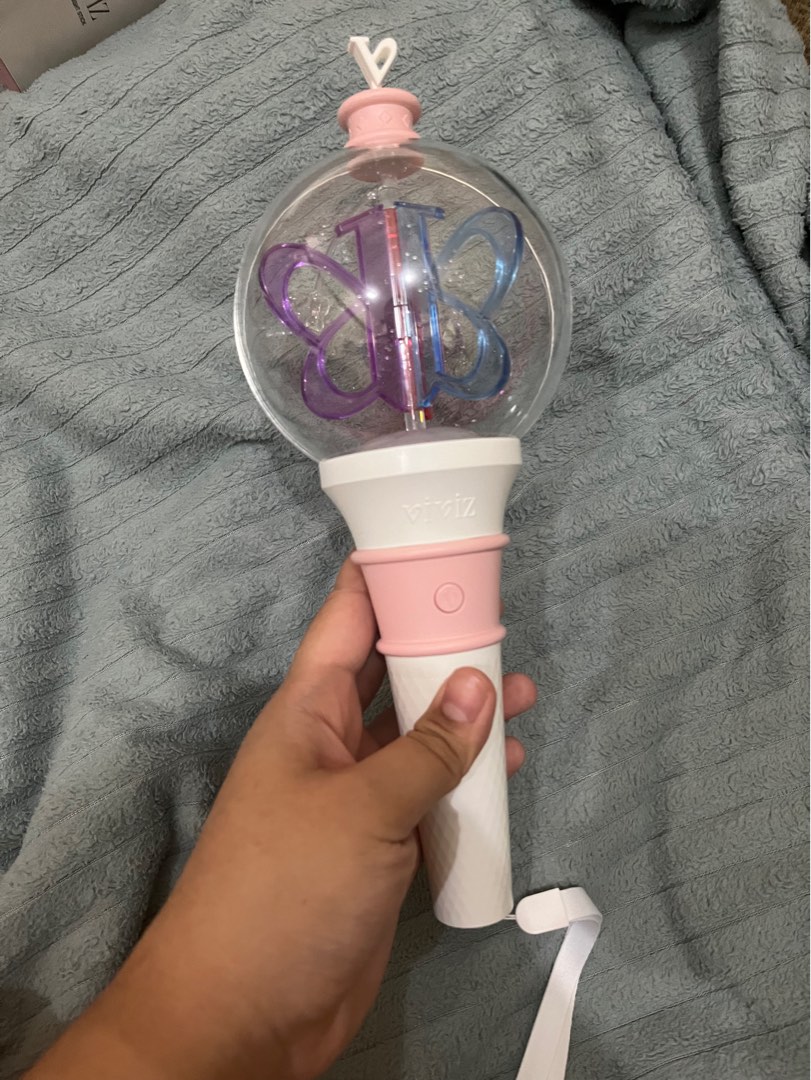 VIVIZ Lightstick, Hobbies & Toys, Memorabilia & Collectibles, K-Wave on ...