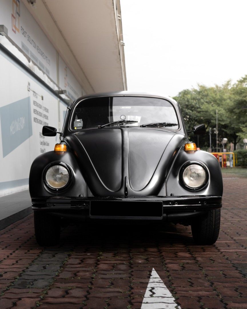 Volkswagen Beetle 1300 Manual (Category: Used Cars) located in Singapore. Submitted by shaikh12 (Listing ID 1261967993, Image 1). Description: Rare Vintage VW beetle New leather seats Aircon Normal plate superb condition No Agent.. Direct owner.