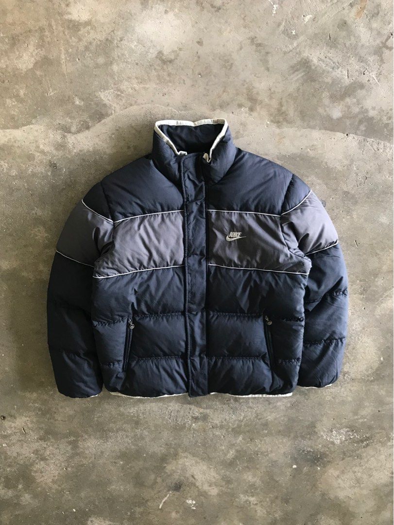 VTG Y2K NIKE REVERSIBLE PUFFER JACKET Women s Fashion Coats