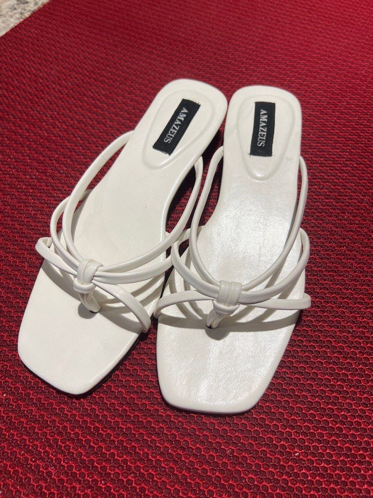 Red and white sliders hotsell
