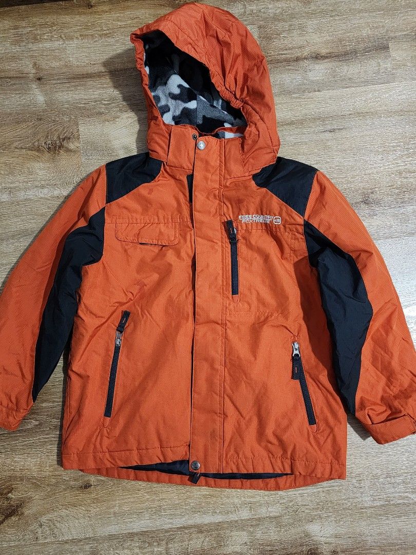 Winter jacket for kids. Brand Free Country