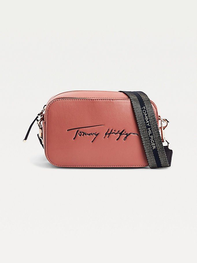 Tommy hilfiger signature crossbody hotsell bag