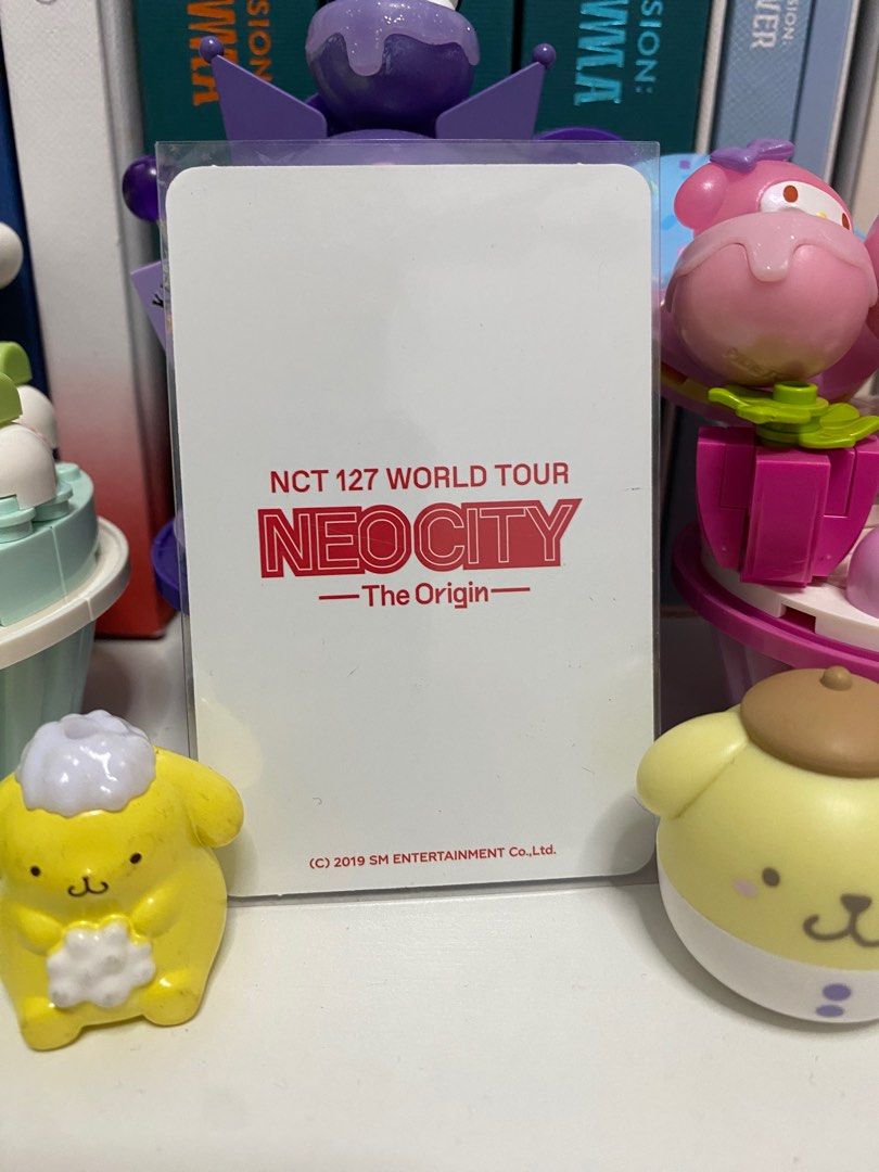 Nct tour bus toy 2025
