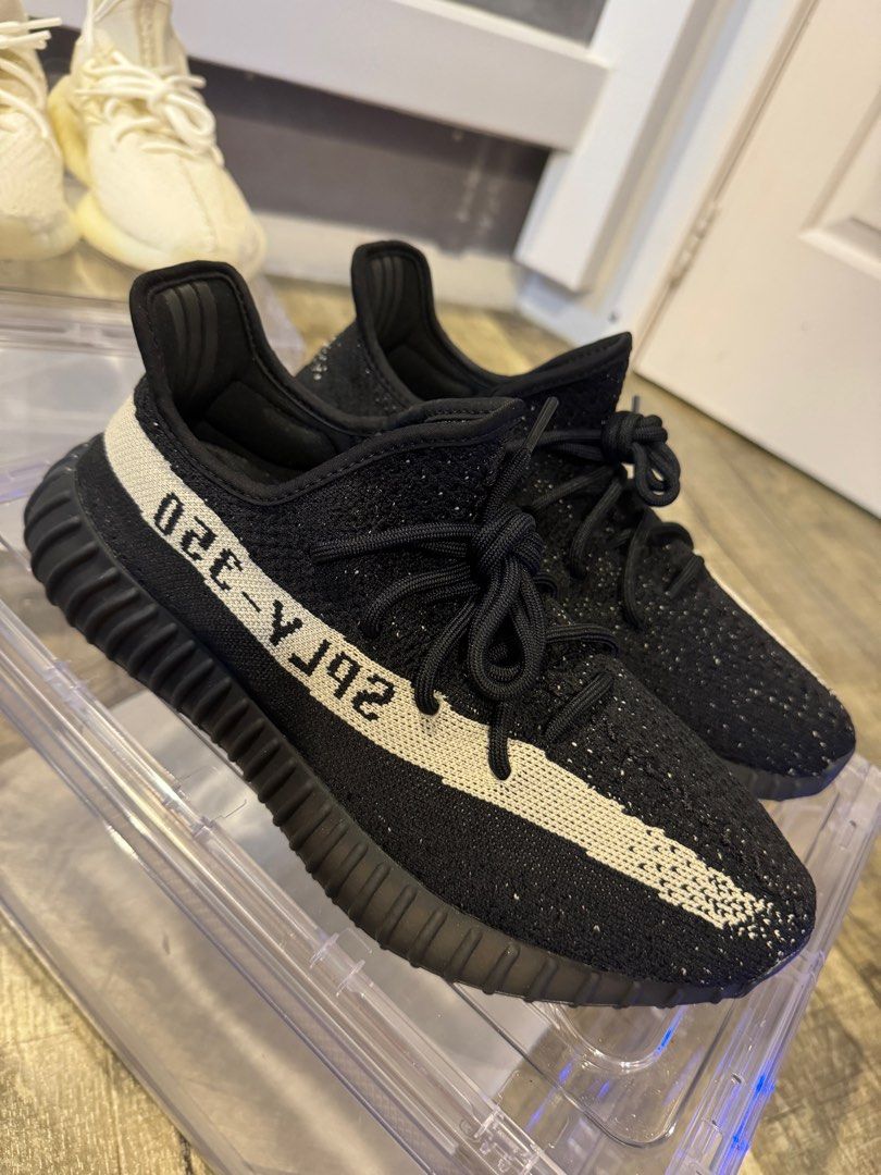 Adidas yeezy boost 350 v2 core black hotsell