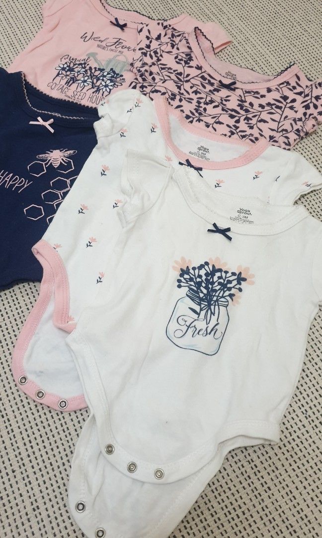 Yoga sprout clothing top