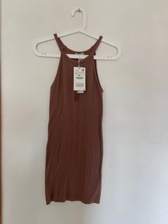 （分類：）位於 。 由 andreabhr 提交（商品編號 1261811421，圖片 1）。簡介： 。