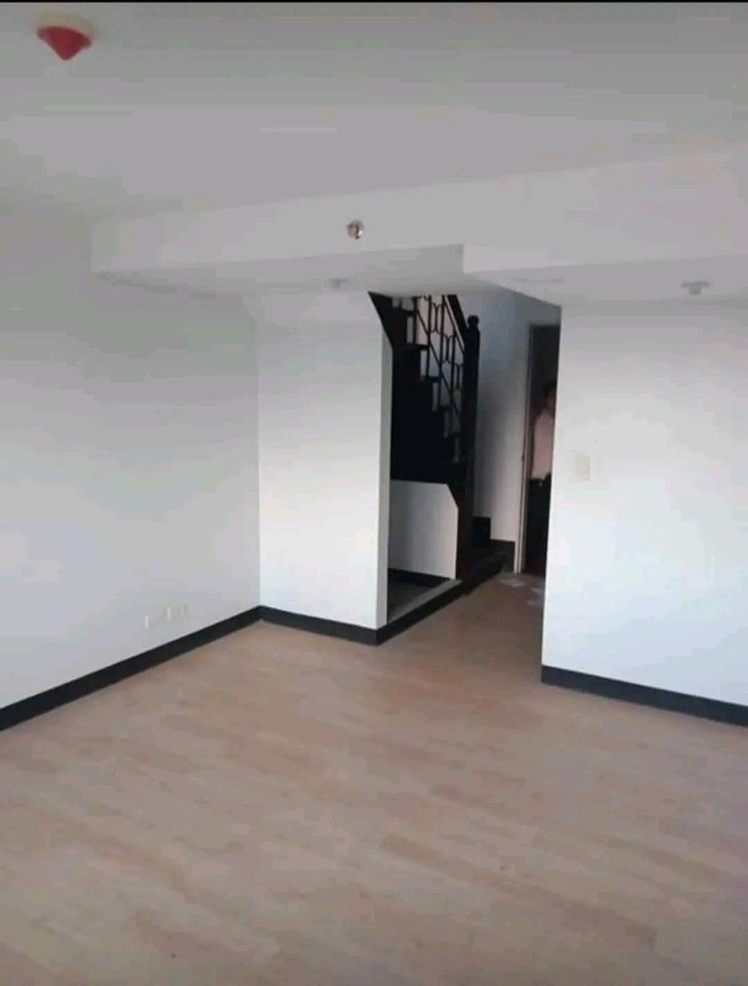 1BR LOFT TYPE RENT TO OWN CONDO IN PASIG NEAR ORTIGAS EASTWOOD 10K MONTHLY, Property, For Sale