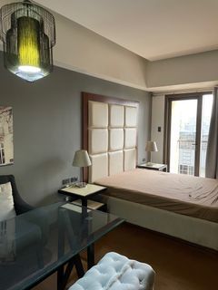 36 sqm Studio with Balcony for Sale at Mosaic at Greenbelt