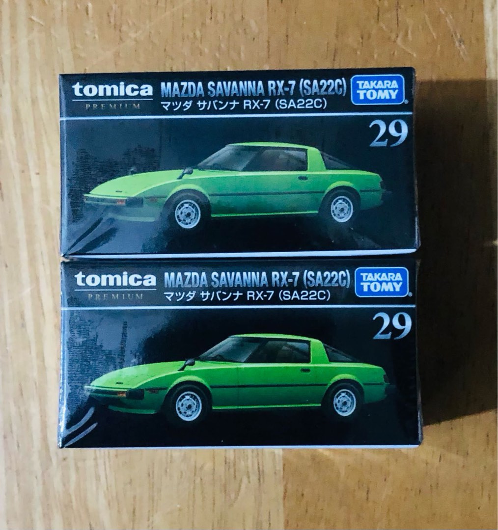 特價全新Tomica Premium29 Nazda Savanna RX-7 (SA22C)(綠色) 日版）每 