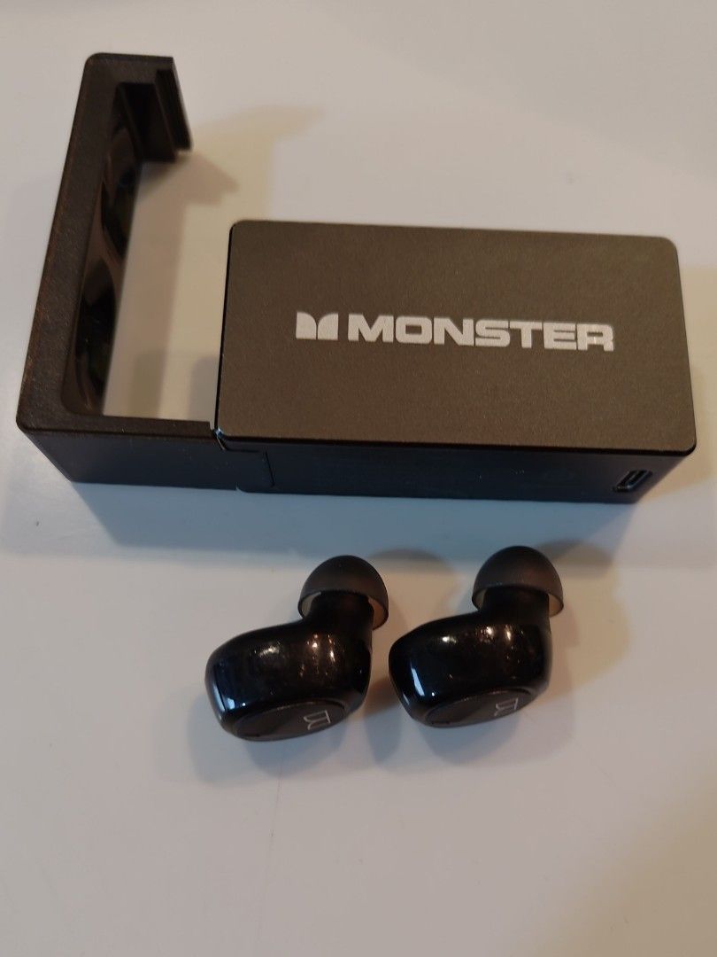 Monster best sale clarity 510