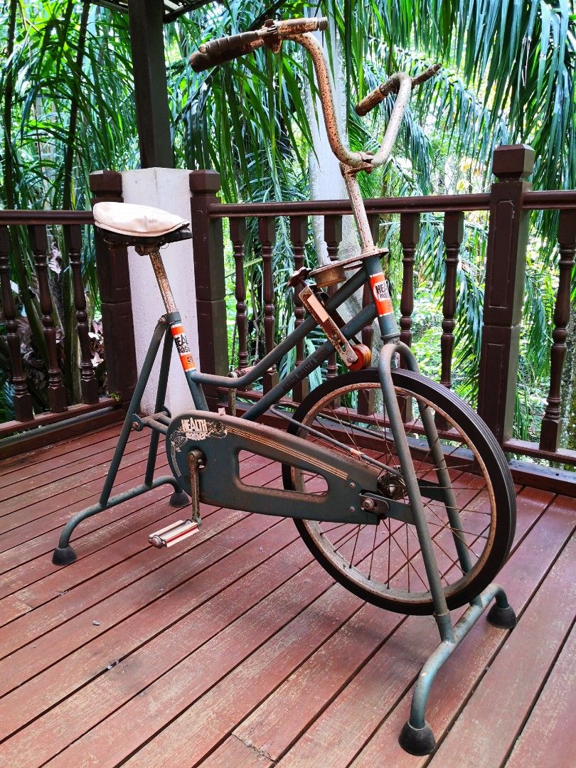 Vintage huffy top exercise bike