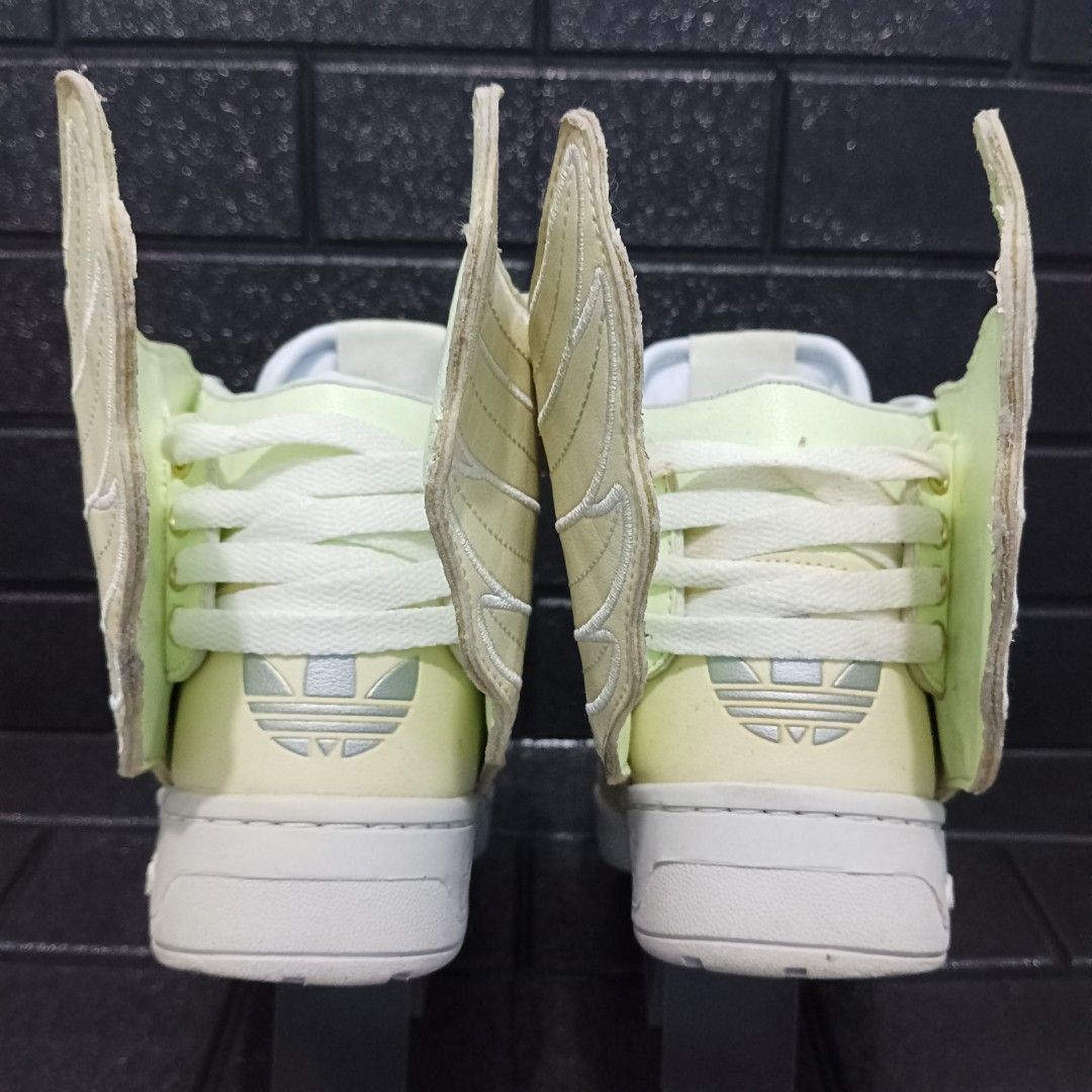 Adidas Jeremy Scott Wings 2.0, Size 40 (G19591) Adidas JS Wings 2.0 Glow In  The Dark