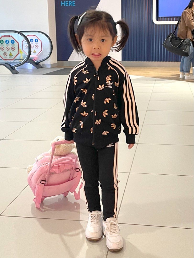 Kids adidas tracksuit girls hot sale